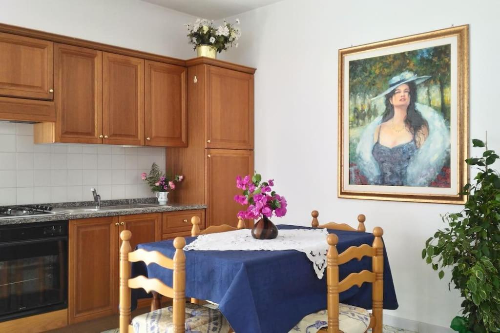 Casa Vacanze Vista Mare Mela B Липари Екстериор снимка
