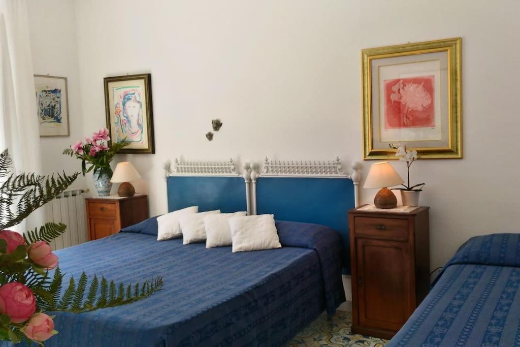 Casa Vacanze Vista Mare Mela B Липари Екстериор снимка