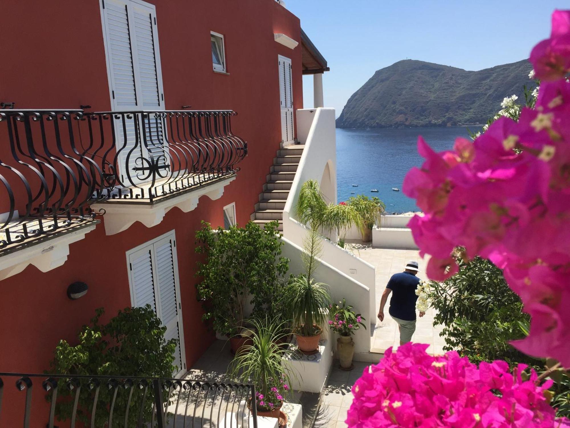 Casa Vacanze Vista Mare Mela B Липари Екстериор снимка